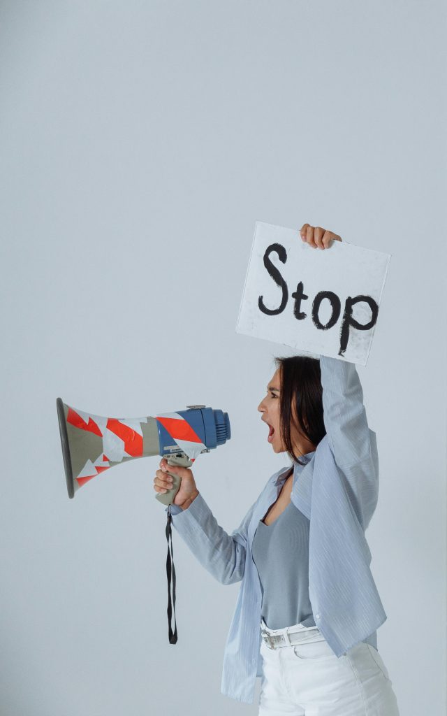 Théorie Let them, lâcher-prise, le contrôle et la liberté d’être soi, s'affranchir du regard des autres, Mel Robbins